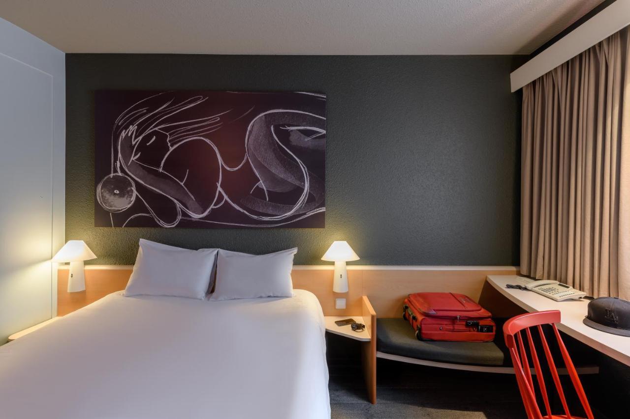 Ibis Muenchen Parkstadt Schwabing Bagian luar foto