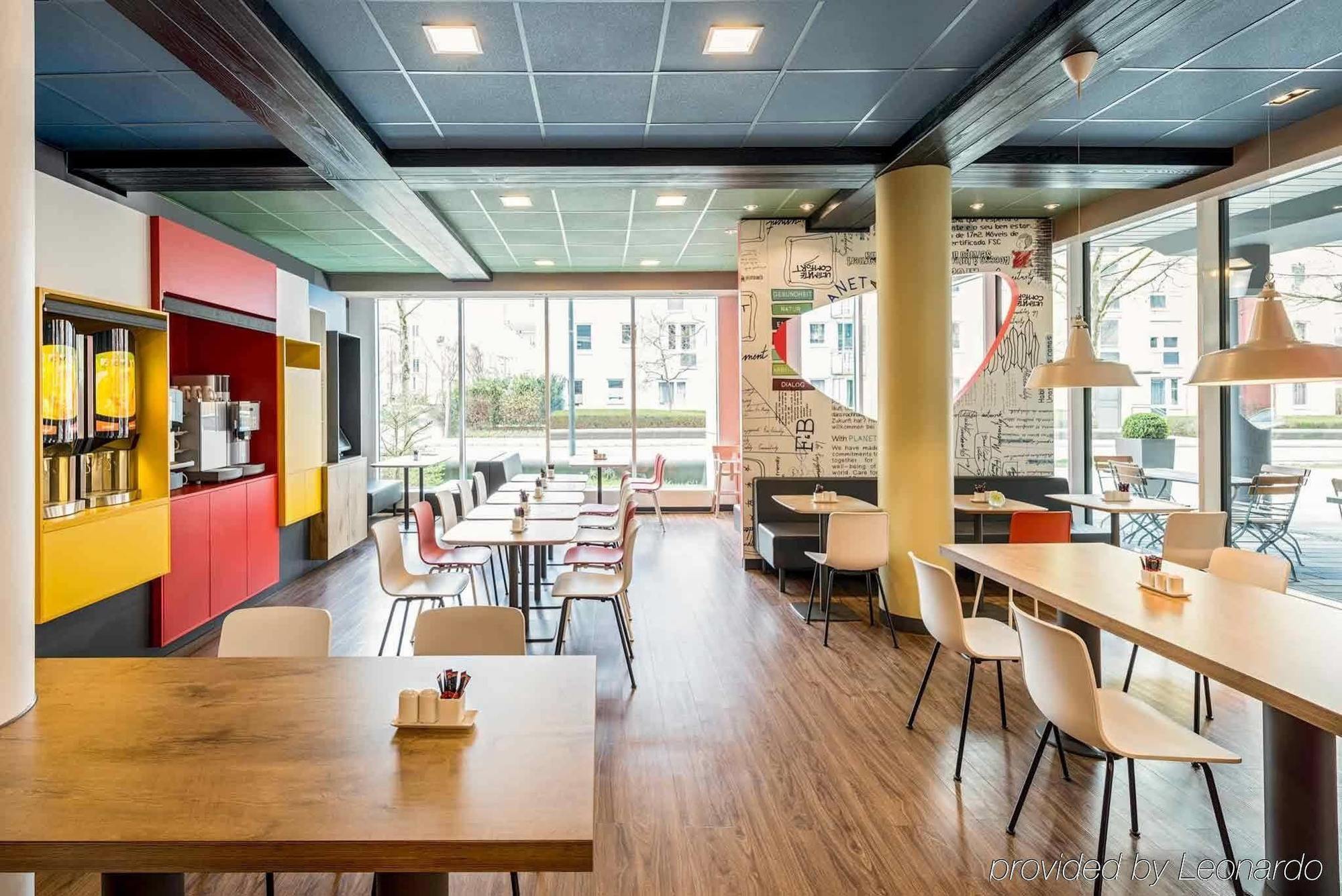 Ibis Muenchen Parkstadt Schwabing Bagian luar foto