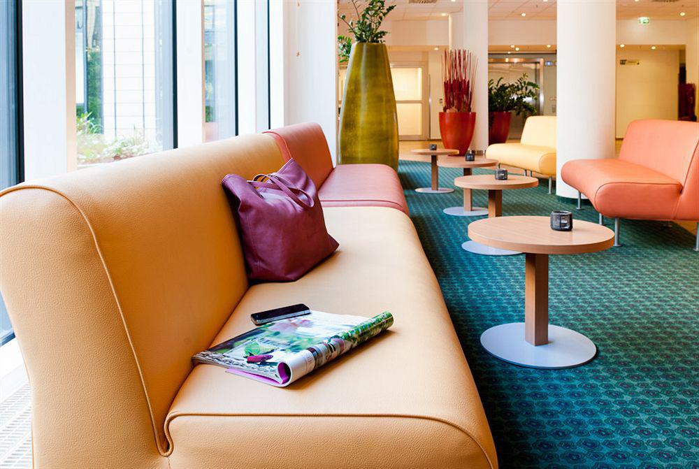 Ibis Muenchen Parkstadt Schwabing Bagian luar foto